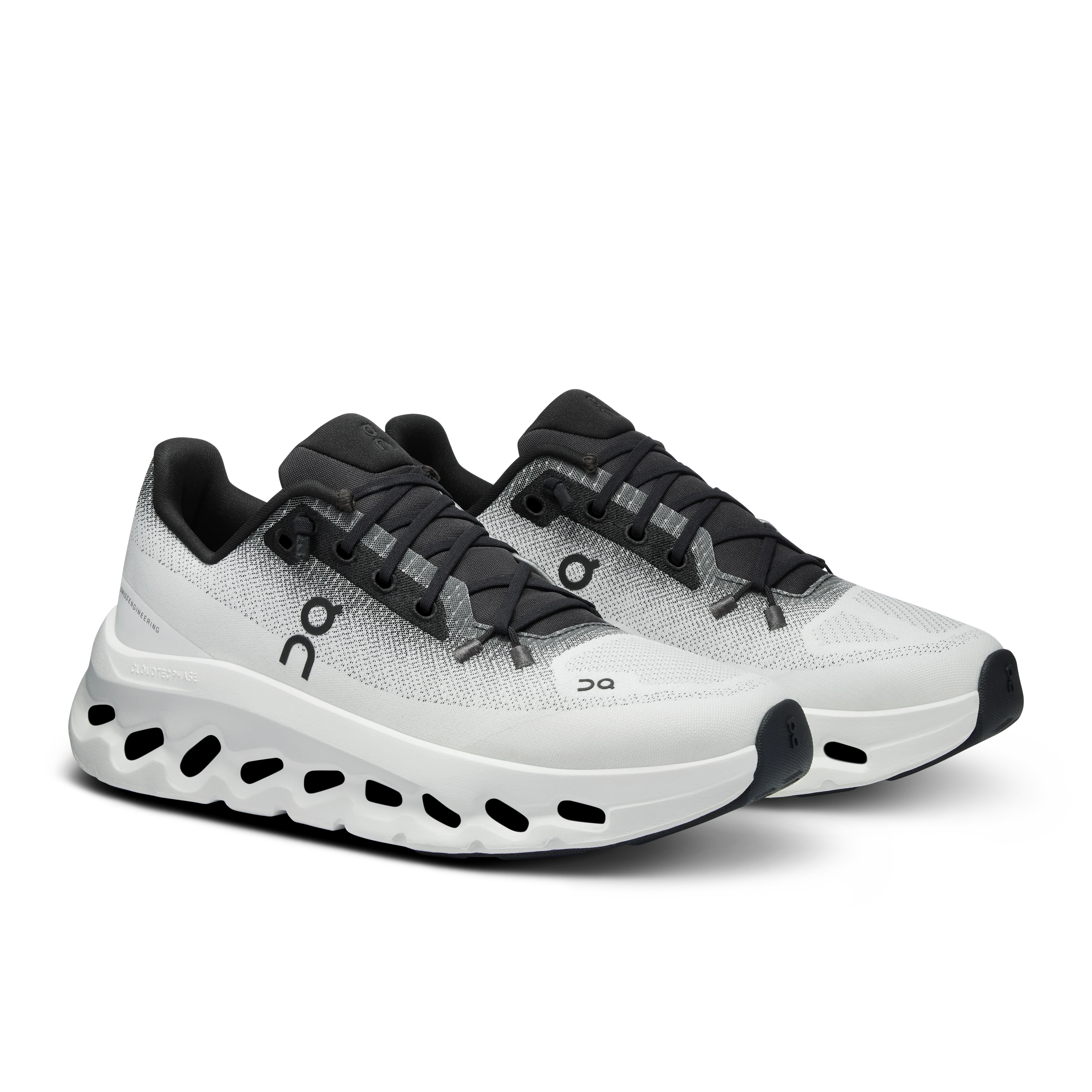 Cloudtilt  - Black | Ivory